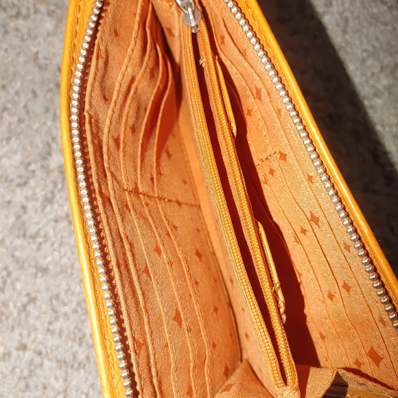 ʕ·ᴥ·ʔ Fossil Wallet Orange Leather - Picture 5 of 9